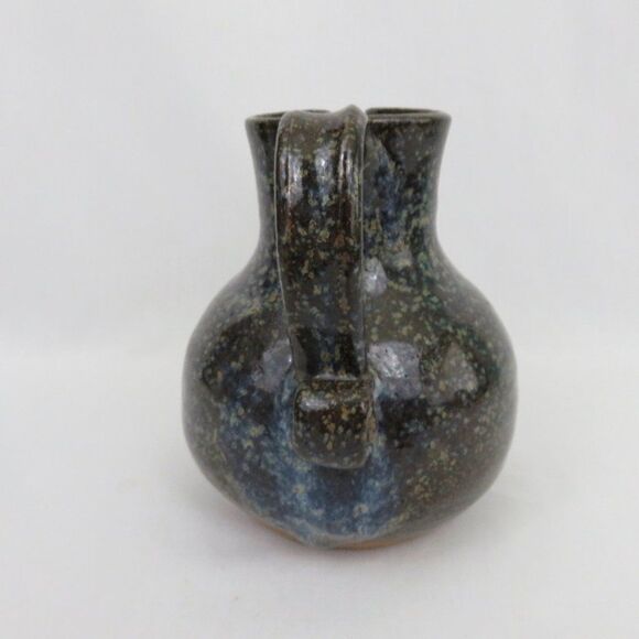 Vintage Hand Thrown Pottery Water Pitcher -44 Oz - Picture 4 of 8